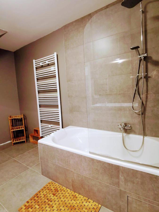 Terra Zen Villa Rochehaut Buitenkant foto